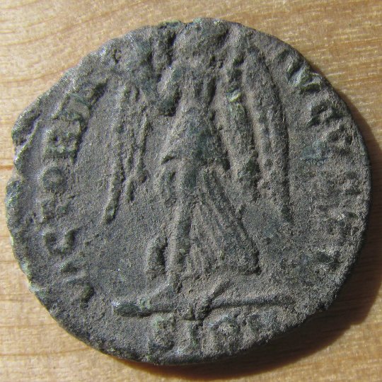 Two-Rare-Fourth-Century-Roman-Bronzes-In-One-Uncleaned-Lot